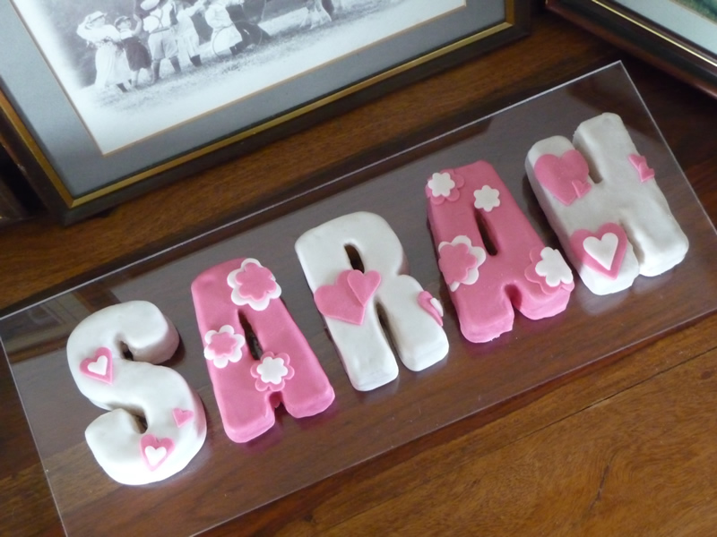 Featured image of post Alphabet Name Cake