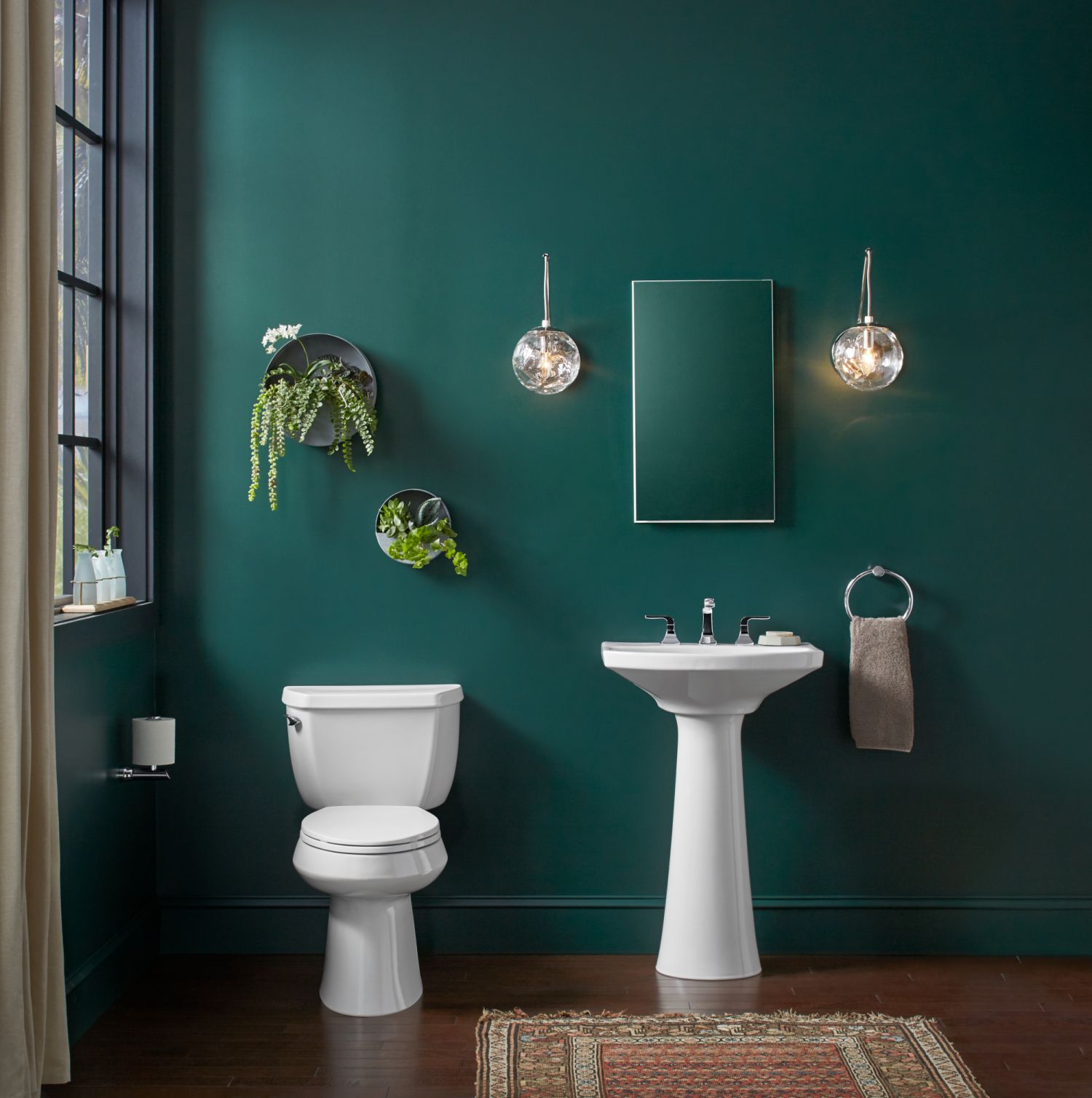 Featured image of post Emerald Bathroom Paint