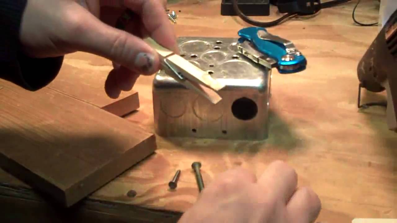 Featured image of post How To Remove Hot Glue From Metal