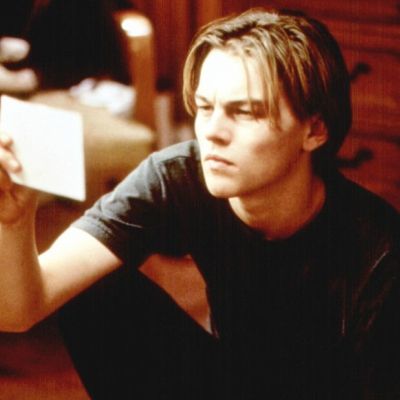Featured image of post Leonardo Dicaprio Curtains Hairstyle