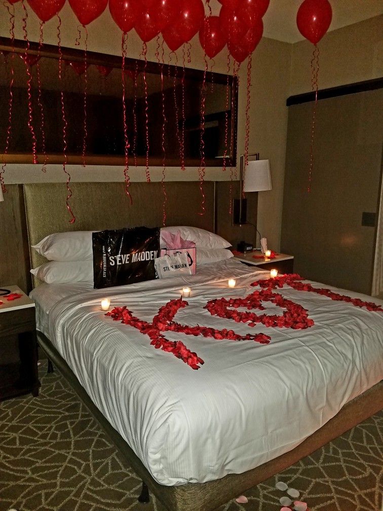 Featured image of post Valentine's Day Hotel Room Decorations